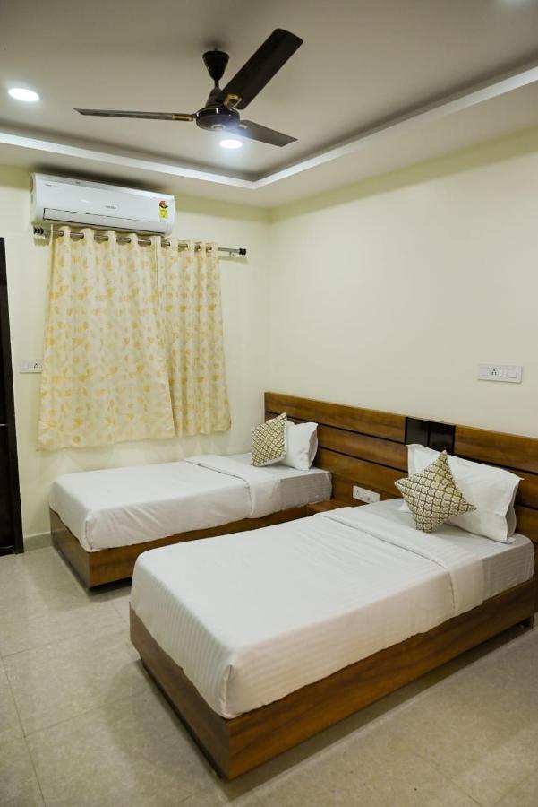 Hotel Golden Bliss Bhopal Exterior photo
