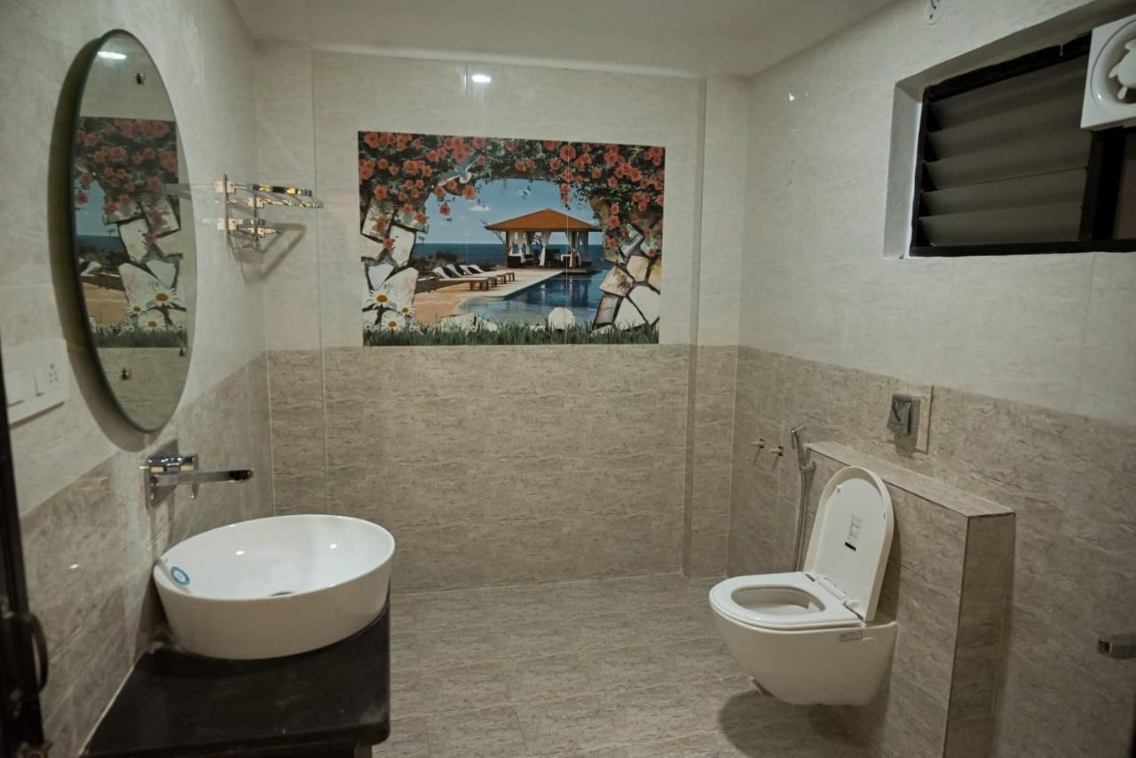 Hotel Golden Bliss Bhopal Exterior photo