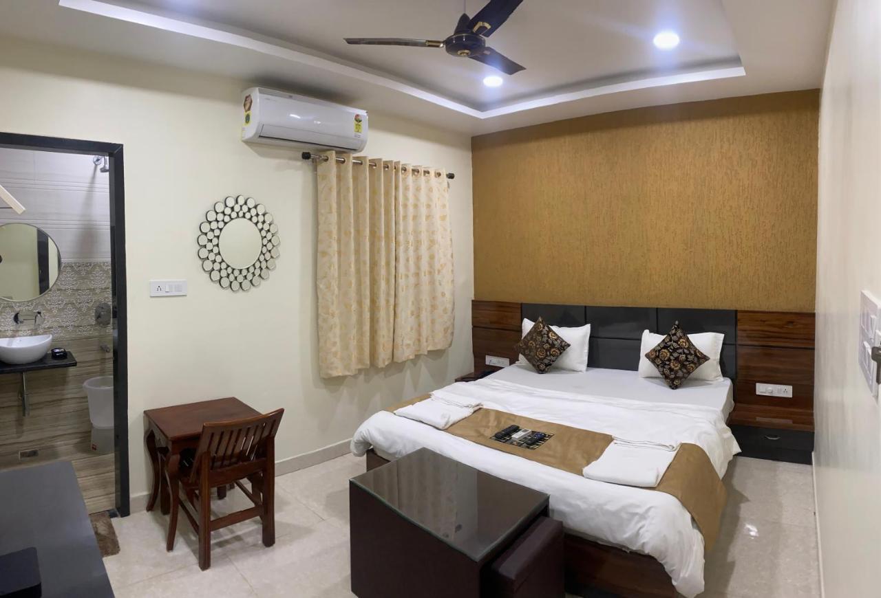 Hotel Golden Bliss Bhopal Exterior photo